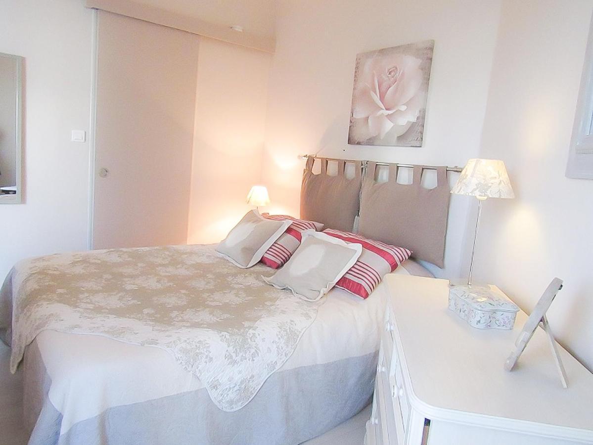 Cabourg, Cosy Appartement Avec Balcon + Parking Prive 외부 사진